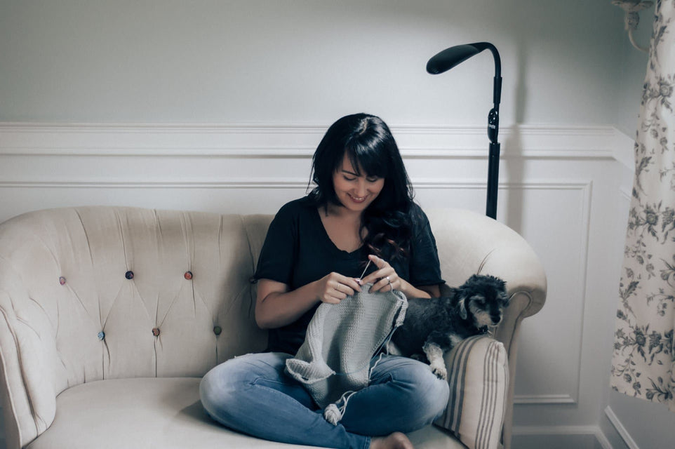 Women crocheting with Stella